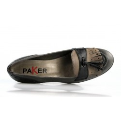 zapatos grises con flecos . 15034