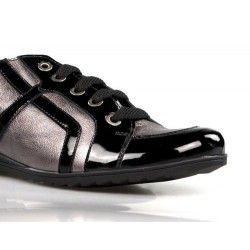 zapato deportivo cobre. x241