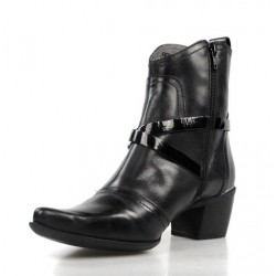 botines negros con puntera .ps5