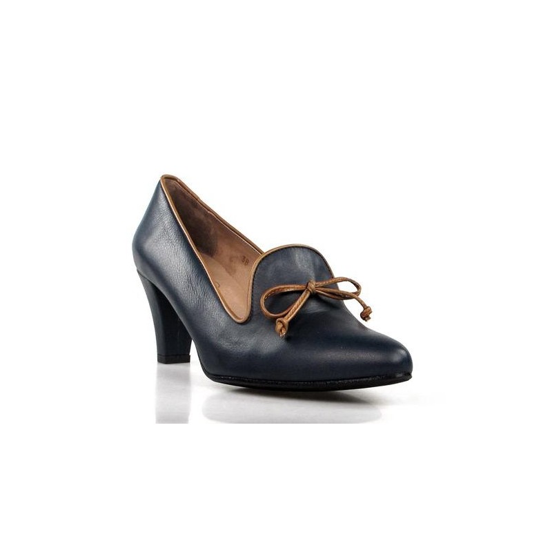 zapatos azules de tacón .175