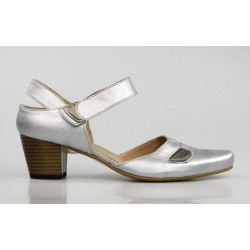    zapatos en piel plata . ps16