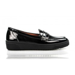 zapatos de charol negros .dakota