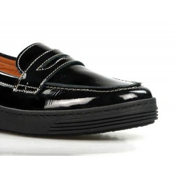 zapatos de charol negros .dakota