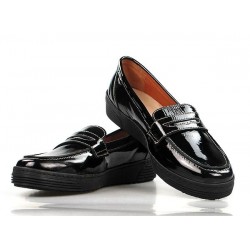zapatos de charol negros .dakota