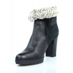 botines negros con borreguillo.4