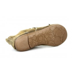abotinados camel con cordones.1310