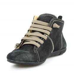 abotinados serraje negro con cordones .1310