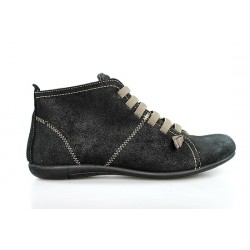 abotinados serraje negro con cordones .1310