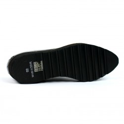 Zapatos de charol cuña ligera.50022