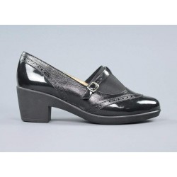 Zapato negro plantilla extraible.16545