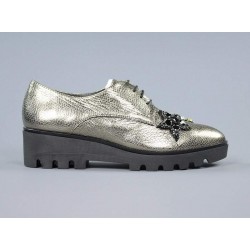 Zapatos blucher con adornos.60054
