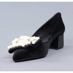 Zapato perlas negro.60241
