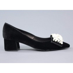 Zapato perlas negro.60241