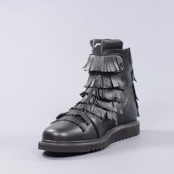 sneep crew .Botines negros.ps54