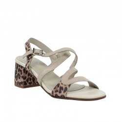 Sandalia leopardo.330vle