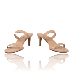 Sandalias tacón nude destalonadas