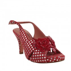 Sarah Verdel zapatos rojos...