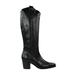 Botas camperas de piel...