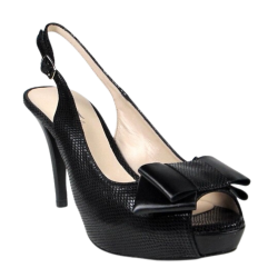 zapatos negros de...