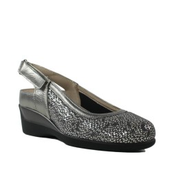 Calza farma zapatos plata...