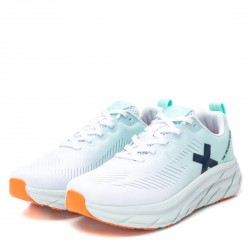Xti zapatillas ligeras...