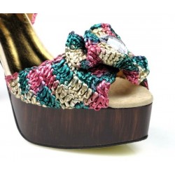 sandalia multicolor de rafia.32