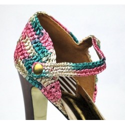 sandalia multicolor de rafia.32